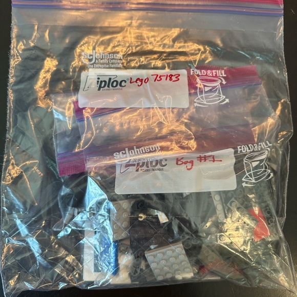 LEGO Star Wars (75183) Darth Vader Transformation - Picture 3 of 4